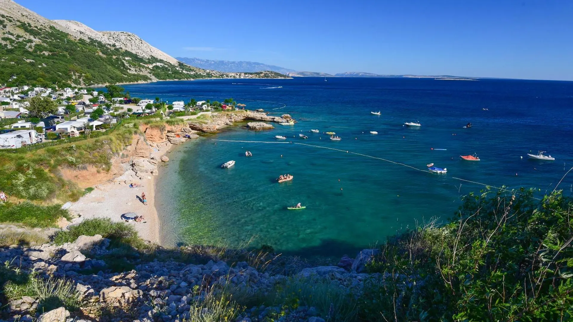 Lovely Holiday Home By The Sea - Happy Rentals Selce