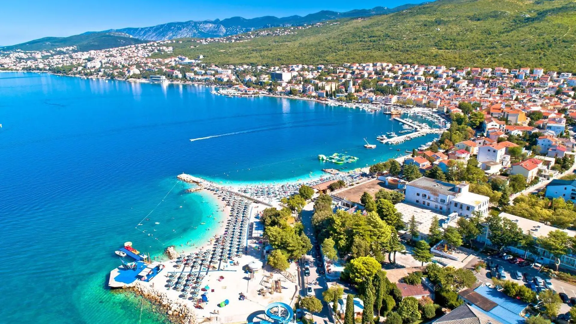 Lovely Holiday Home By The Sea - Happy Rentals Selce Croatia