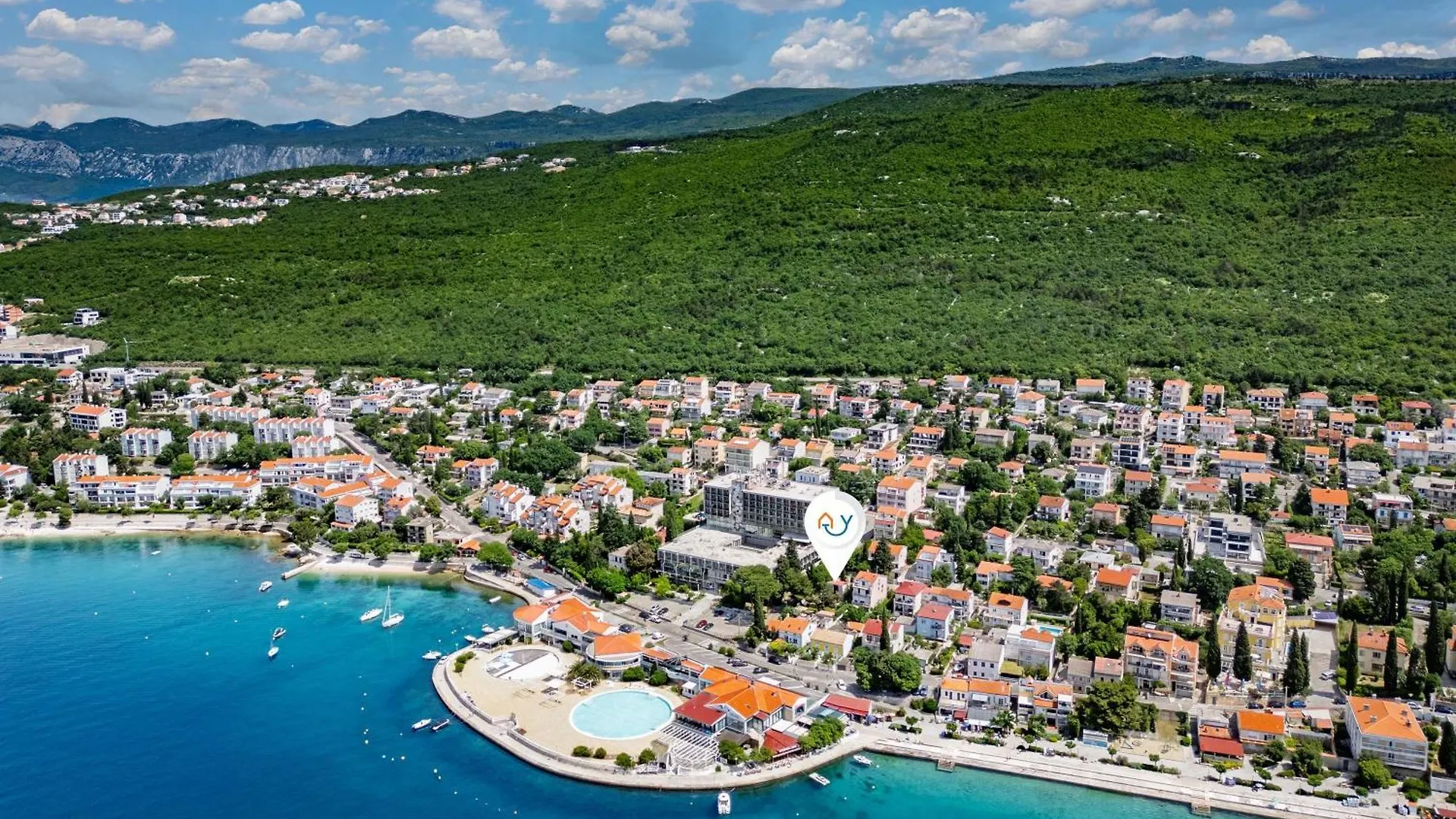 Lovely Holiday Home By The Sea - Happy Rentals Selce Croatia